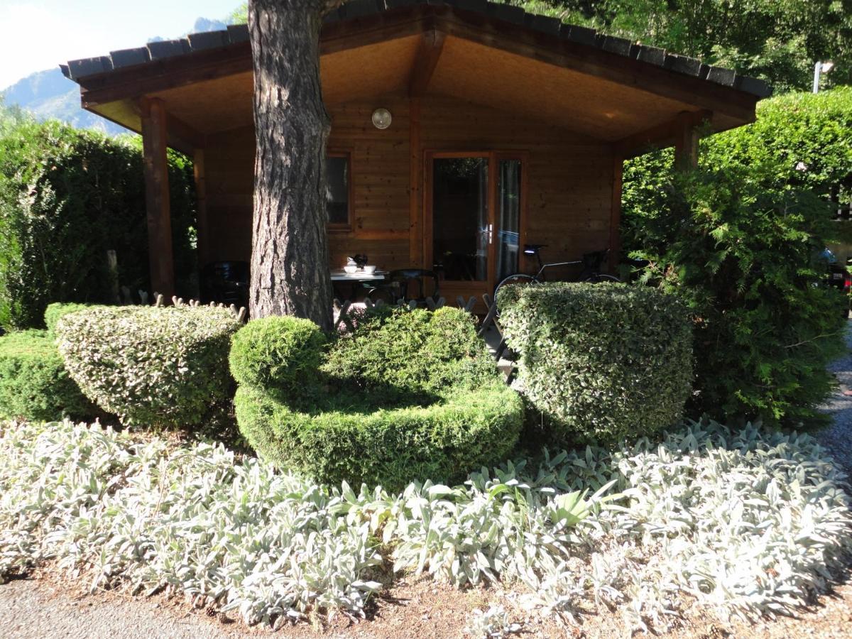 Camping La Cascade Villa Le Bourg-dʼOisans Dış mekan fotoğraf